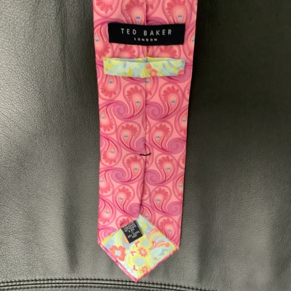 Ted Baker 100% Silk Tie - Picture 2 of 4